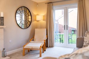 Dual Aspect Lounge- click for photo gallery